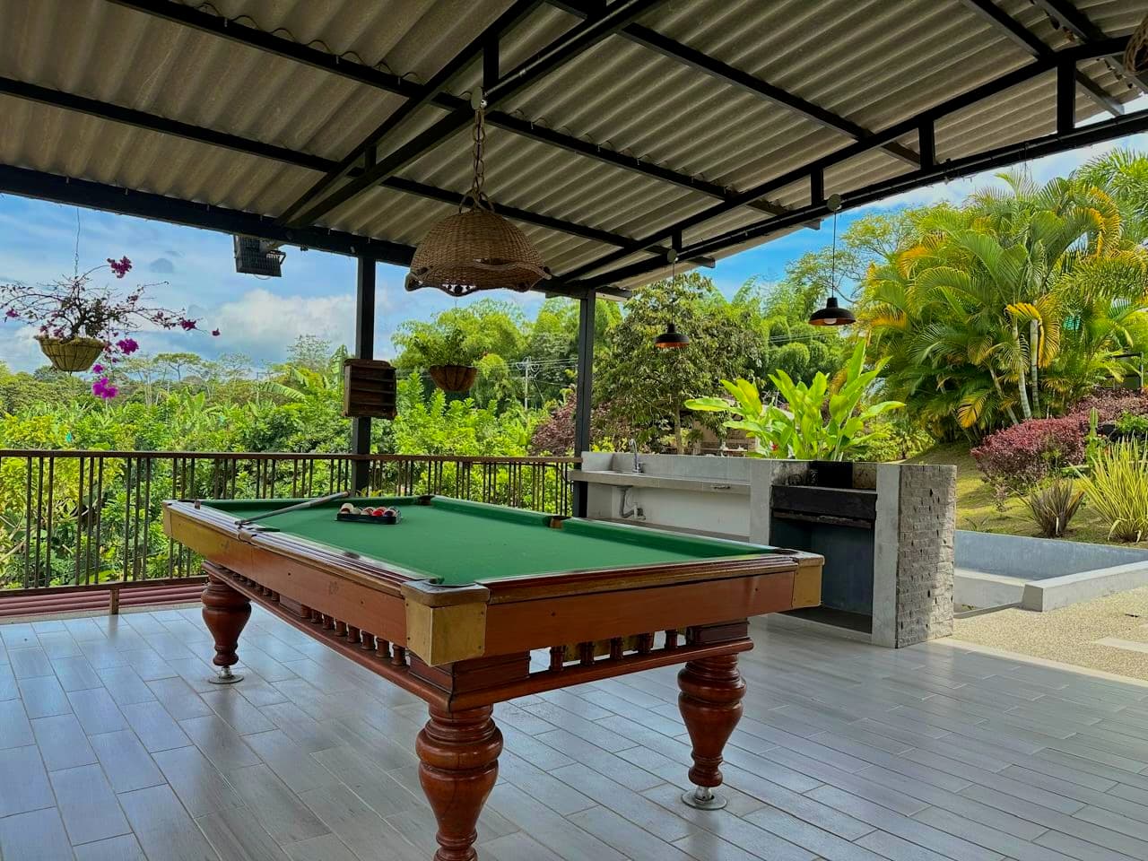 Zona social 10 Rancho Pardo