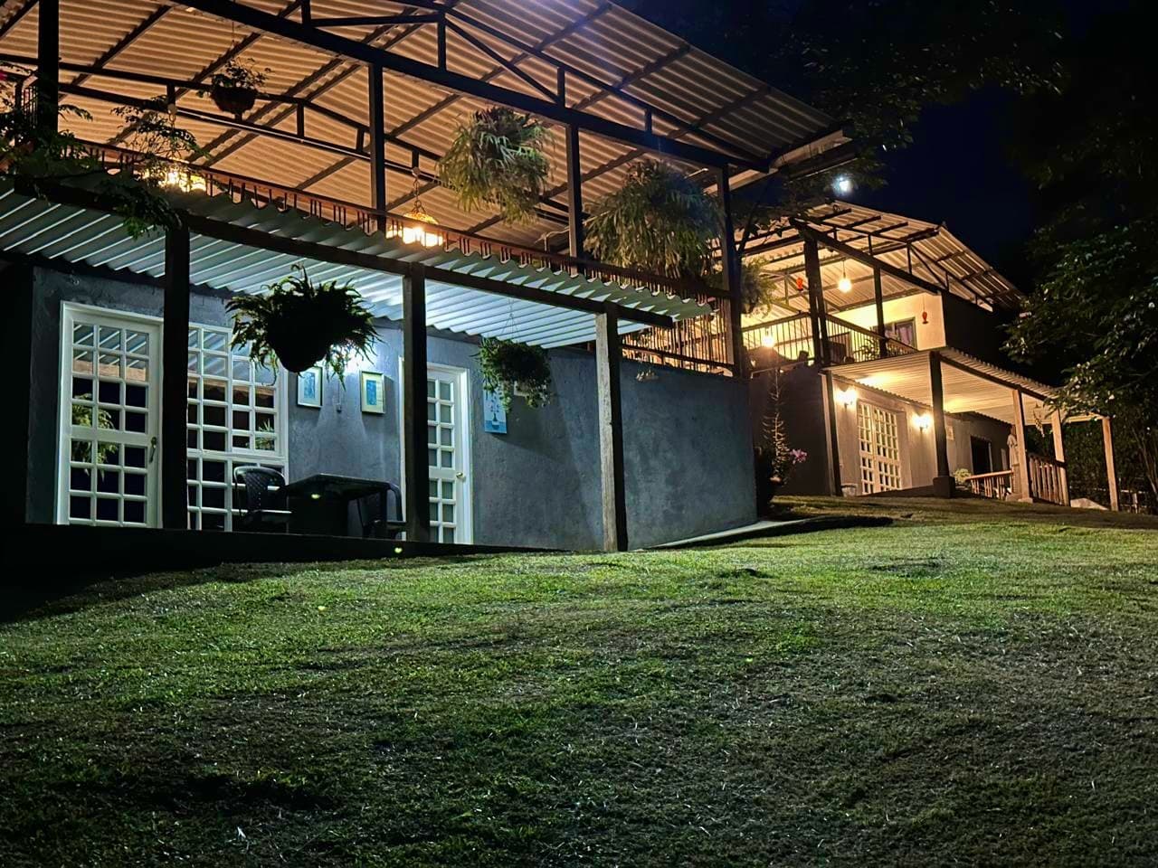 Zona social 20 Rancho Pardo