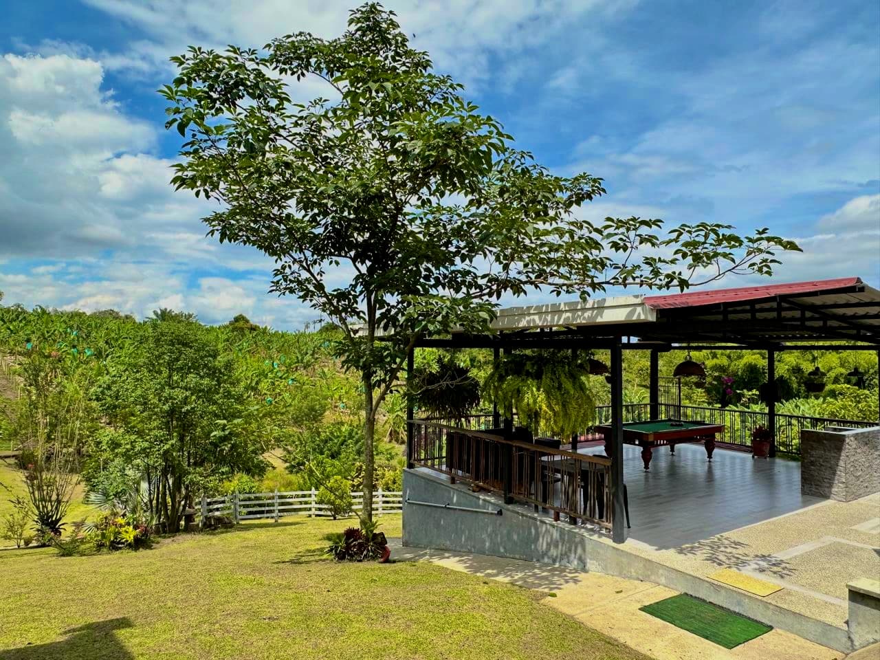 Zona social 6 Rancho Pardo